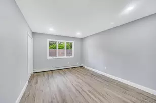 9 Wakefield Ave, Coram, NY 11727 - Photo 31