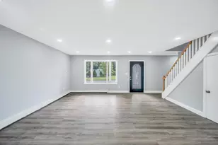 9 Wakefield Ave, Coram, NY 11727 - Photo 21