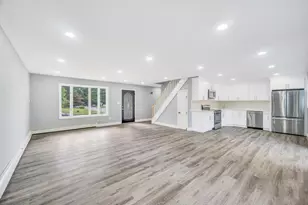 9 Wakefield Ave, Coram, NY 11727 - Photo 23