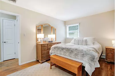 7 Russell Road, Hampton Bays, NY 11946 - Photo 9