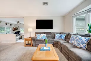 7 Russell Rd, Hampton Bays, NY 11946 - Photo 3