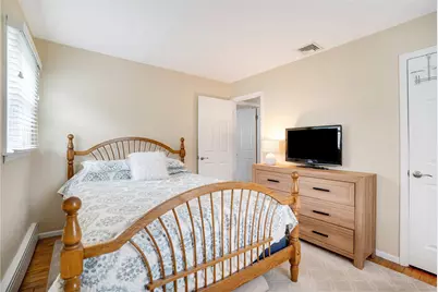 7 Russell Road, Hampton Bays, NY 11946 - Photo 7