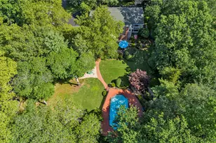 8 Lisa Dr, Dix Hills, NY 11746 - Photo 25