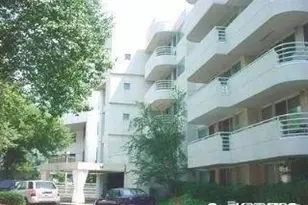 88 Cutter Mill Rd, Great Neck, NY 11021 - Photo 1