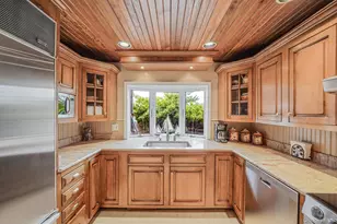 479 Asharoken Ave, Northport, NY 11768 - Photo 9