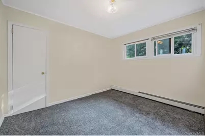 322 N Dunton Avenue, Patchogue, NY 11772 - Photo 13