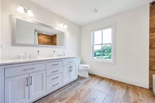 9 Tuthill Point Farm Rd, East Moriches, NY 11940 - Photo 25