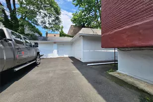 836 Revere Ave, Bronx, NY 10465 - Photo 23