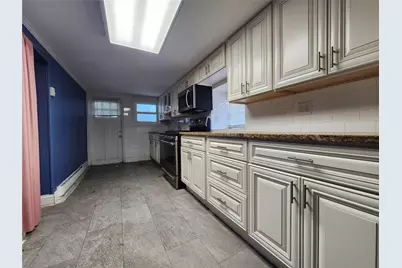 836 Revere Avenue, Bronx, NY 10465 - Photo 13