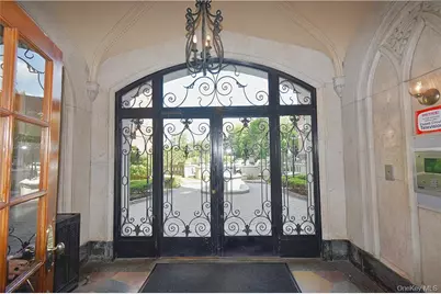 60 W Broad Street #1L, Mount Vernon, NY 10552 - Photo 3