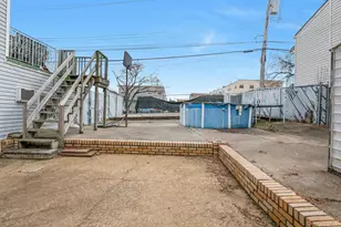 1103 Stadium Ave, Bronx, NY 10465 - Photo 25