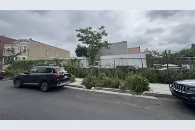 1109 Blake Avenue, Brooklyn, NY 11208 - Photo 3