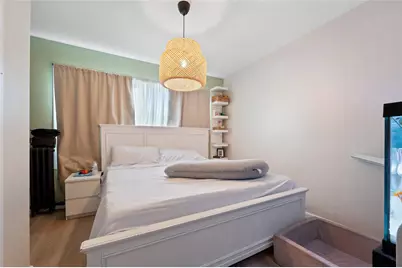 3129 100th Street, East Elmhurst, NY 11369 - Photo 15