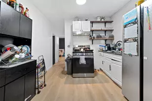 31-29 100th St, East Elmhurst, NY 11369 - Photo 7