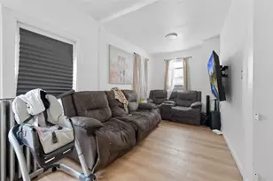 31-29 100th St, East Elmhurst, NY 11369 - Photo 19