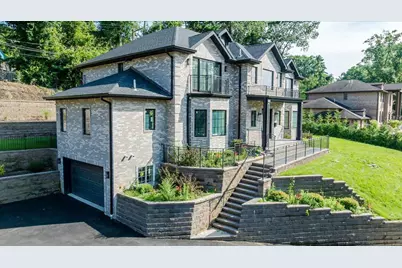 34 Woodland Place, Great Neck, NY 11021 - Photo 45