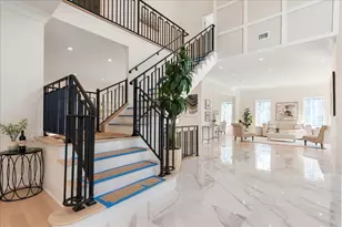 34 Woodland Pl, Great Neck, NY 11021 - Photo 5