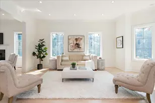 34 Woodland Pl, Great Neck, NY 11021 - Photo 9