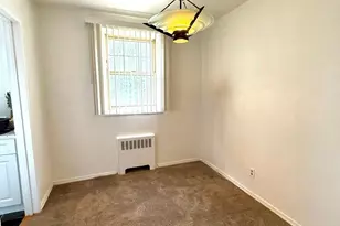 60-19 Marathon Pkwy, Little Neck, NY 11362 - Photo 11