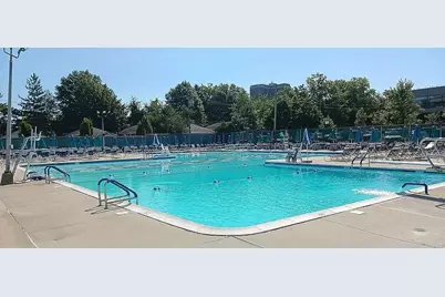 6019 Marathon Parkway #2-40, Little Neck, NY 11362 - Photo 17