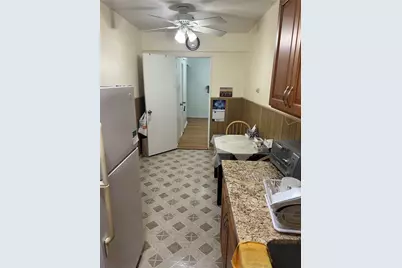 8385 Woodhaven Boulevard #3R, Woodhaven, NY 11421 - Photo 9