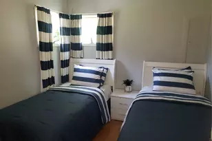 28 Pine St, Central Islip, NY 11722 - Photo 7