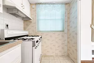 97-37 63rd Rd, Rego Park, NY 11374 - Photo 7