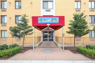 420 64th St, Brooklyn, NY 11220 - Photo 9