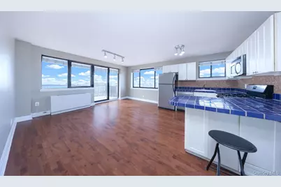 420 64th Street #11B, Brooklyn, NY 11220 - Photo 3