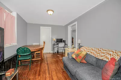 70 Cowles Avenue, Yonkers, NY 10704 - Photo 17