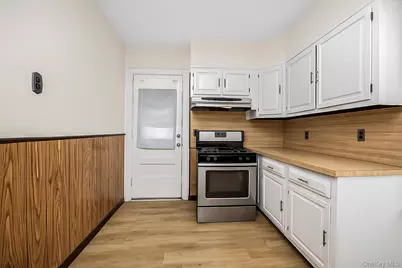 70 Cowles Avenue, Yonkers, NY 10704 - Photo 5