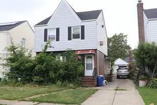 75-10 173rd St, Fresh Meadows, NY 11366 - Photo 1