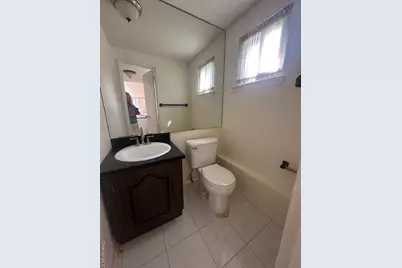 103 Wayne Street, Jericho, NY 11753 - Photo 7