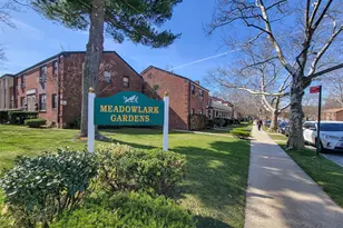 196-32 69th Ave, Fresh Meadows, NY 11365 - Photo 15