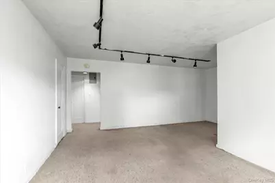 196-32 69th Ave #1st Fl, Fresh Meadows, NY 11365 - Photo 3