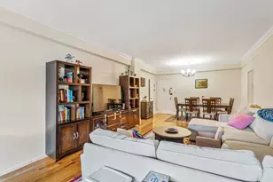 69-10 108th St, Forest Hills, NY 11375 - Photo 5