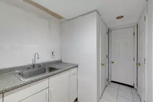 74 Aster Pl, Bronx, NY 10465 - Photo 23