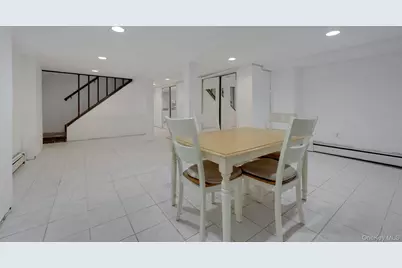 74 Aster Place #74, Bronx, NY 10465 - Photo 21