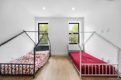 2740 Sexton Place, Bronx, NY 10469 - Photo 5