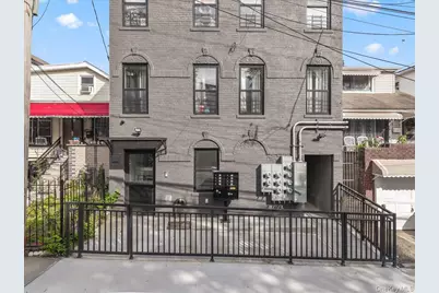 2740 Sexton Place, Bronx, NY 10469 - Photo 3