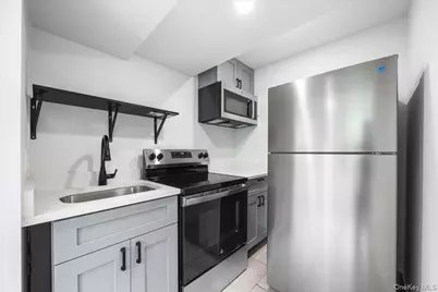 2740 Sexton Place, Bronx, NY 10469 - Photo 25