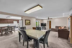 4 Highland Ave, Farmingville, NY 11738 - Photo 7