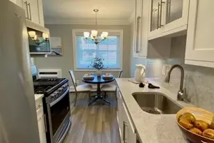 28 Williams Blvd, Lake Grove, NY 11755 - Photo 15