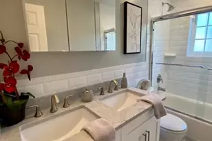 28 Williams Blvd, Lake Grove, NY 11755 - Photo 9