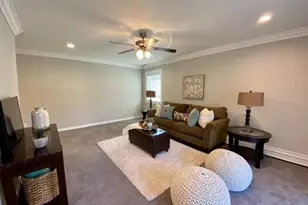 28 Williams Blvd, Lake Grove, NY 11755 - Photo 17