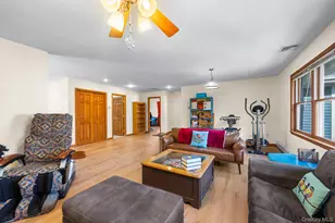 8 Oak Dr, New Windsor, NY 12553 - Photo 23