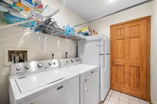 8 Oak Dr, New Windsor, NY 12553 - Photo 17