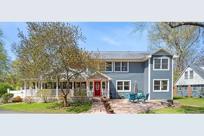 8 Oak Drive, New Windsor, NY 12553 - Photo 3