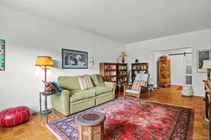 290 Collins Ave, Mount Vernon, NY 10552 - Photo 15