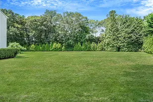 7 Sara Ct, Nesconset, NY 11767 - Photo 9